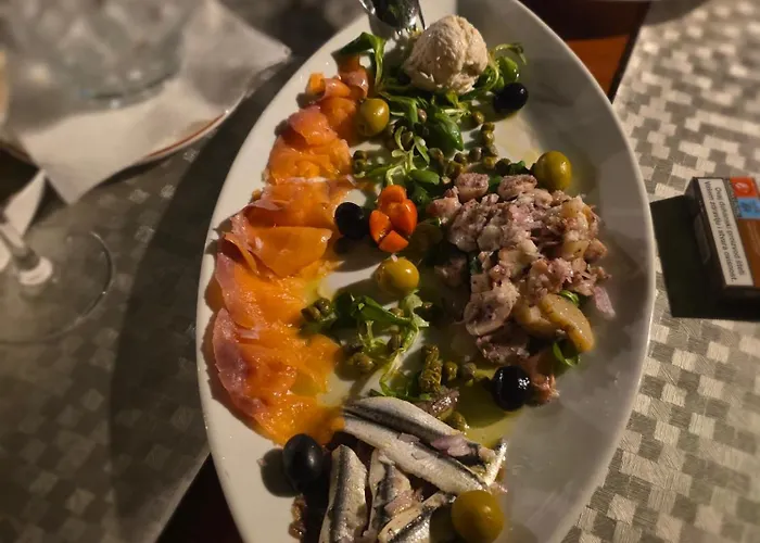 11 Limoni Сукошан